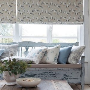 roman blind 2